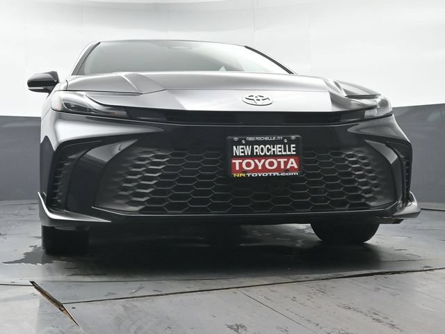 Certified 2026 Toyota Camry SE AWD/4WD image 40
