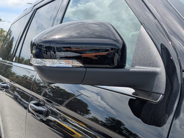 New 2026 Ford Expedition Platinum AWD/4WD image 12