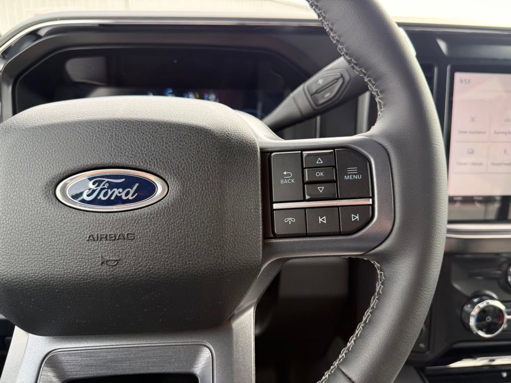 New 2026 Ford F350 4x4 Crew Cab DRW Super Duty image 26