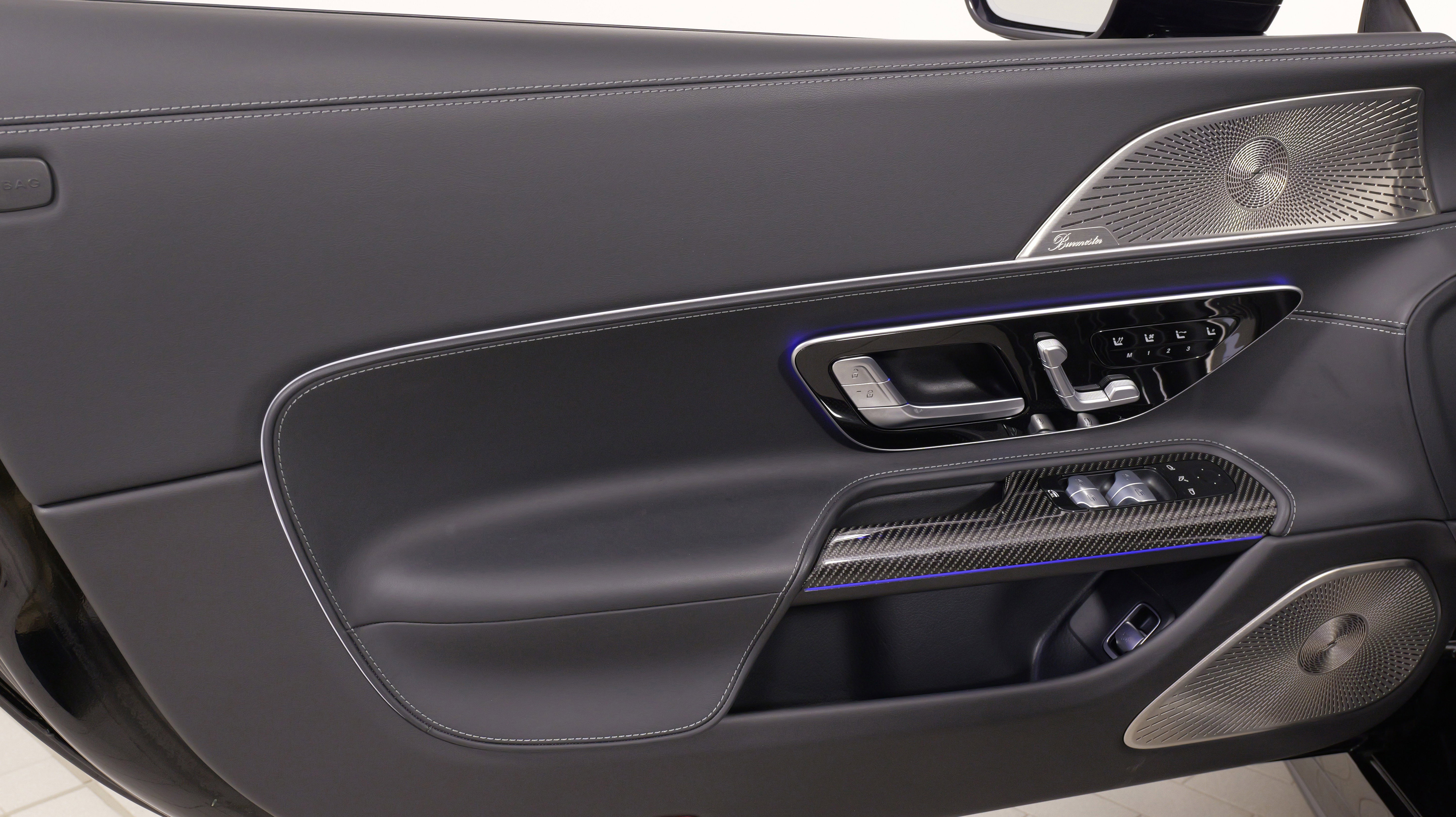 Used 2022 Mercedes-Benz SL 63 AMG 4MATIC image 26