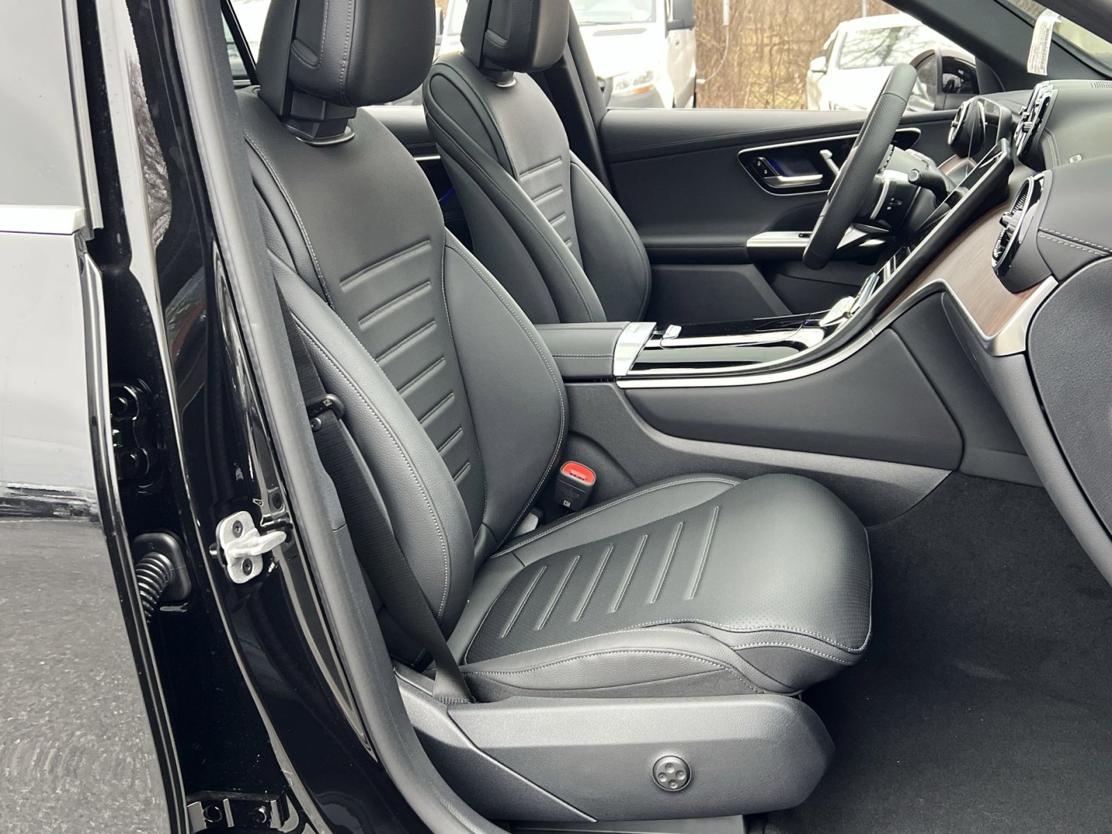 New 2026 Mercedes-Benz GLC 300 4MATIC image 26