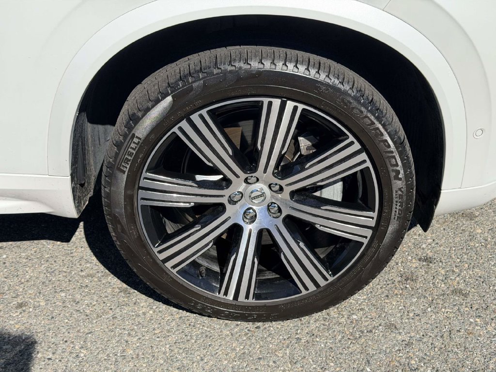 Used 2024 Volvo XC90 T8 Plus w/ Protection Package Premier AWD/4WD image 25