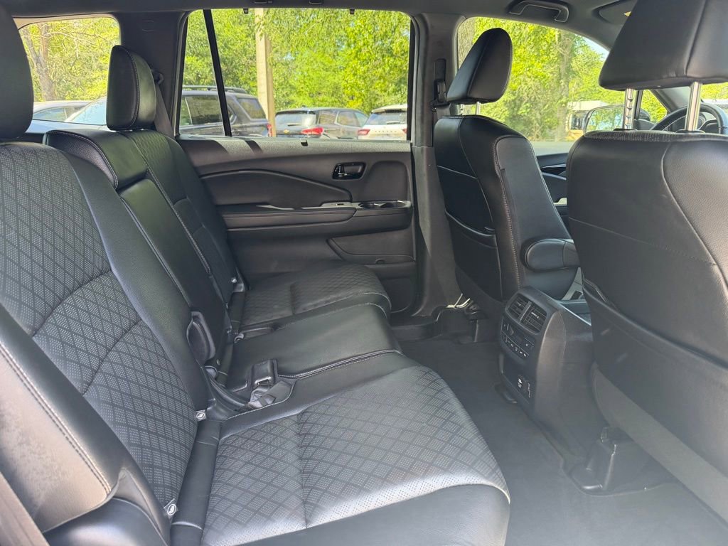 Used 2023 Honda Passport Elite image 8