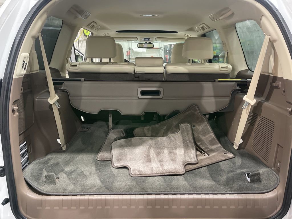 Used 2013 Lexus GX 460 Premium image 20