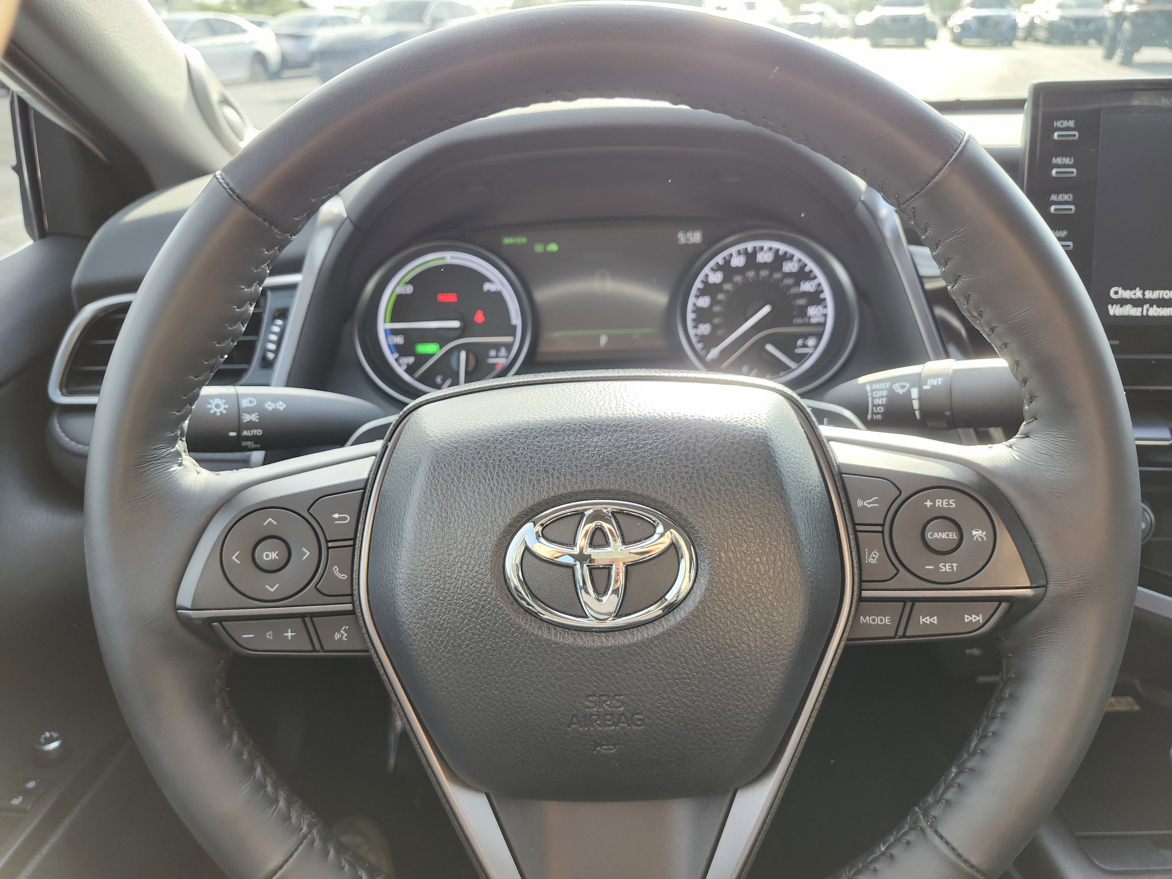 Used 2024 Toyota Camry XSE w/ Navigation Package image 30