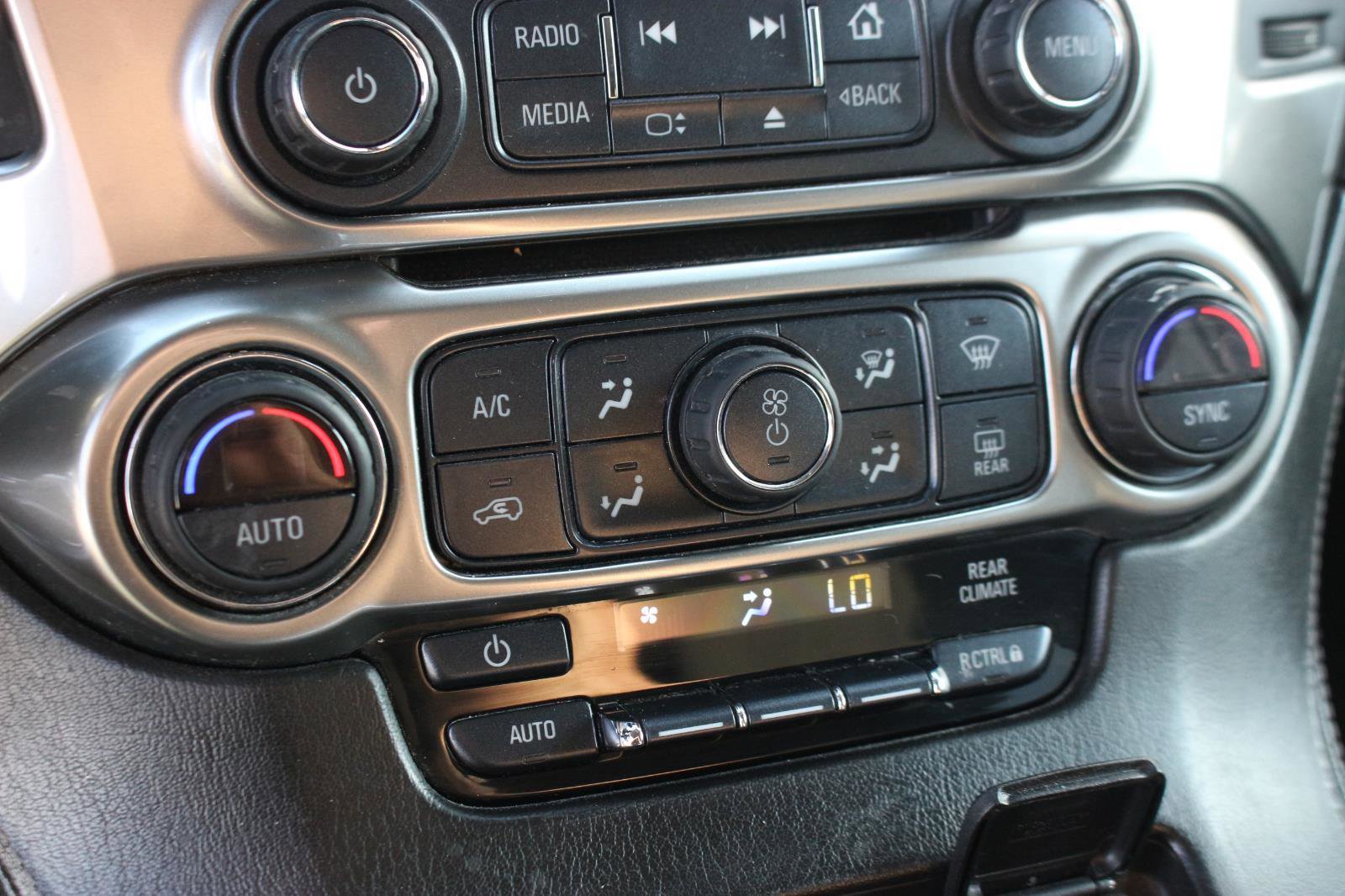 Used 2019 Chevrolet Tahoe LS image 25