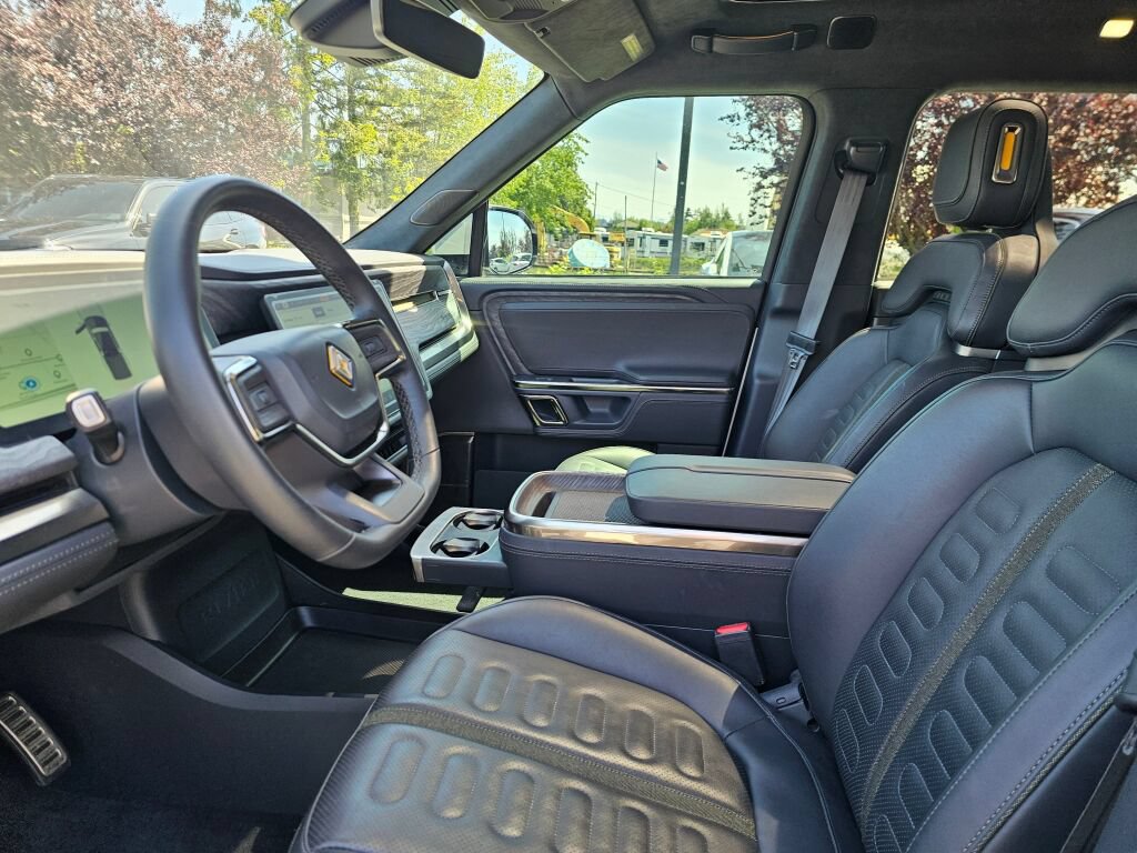 Used 2022 Rivian R1T Adventure AWD/4WD image 26