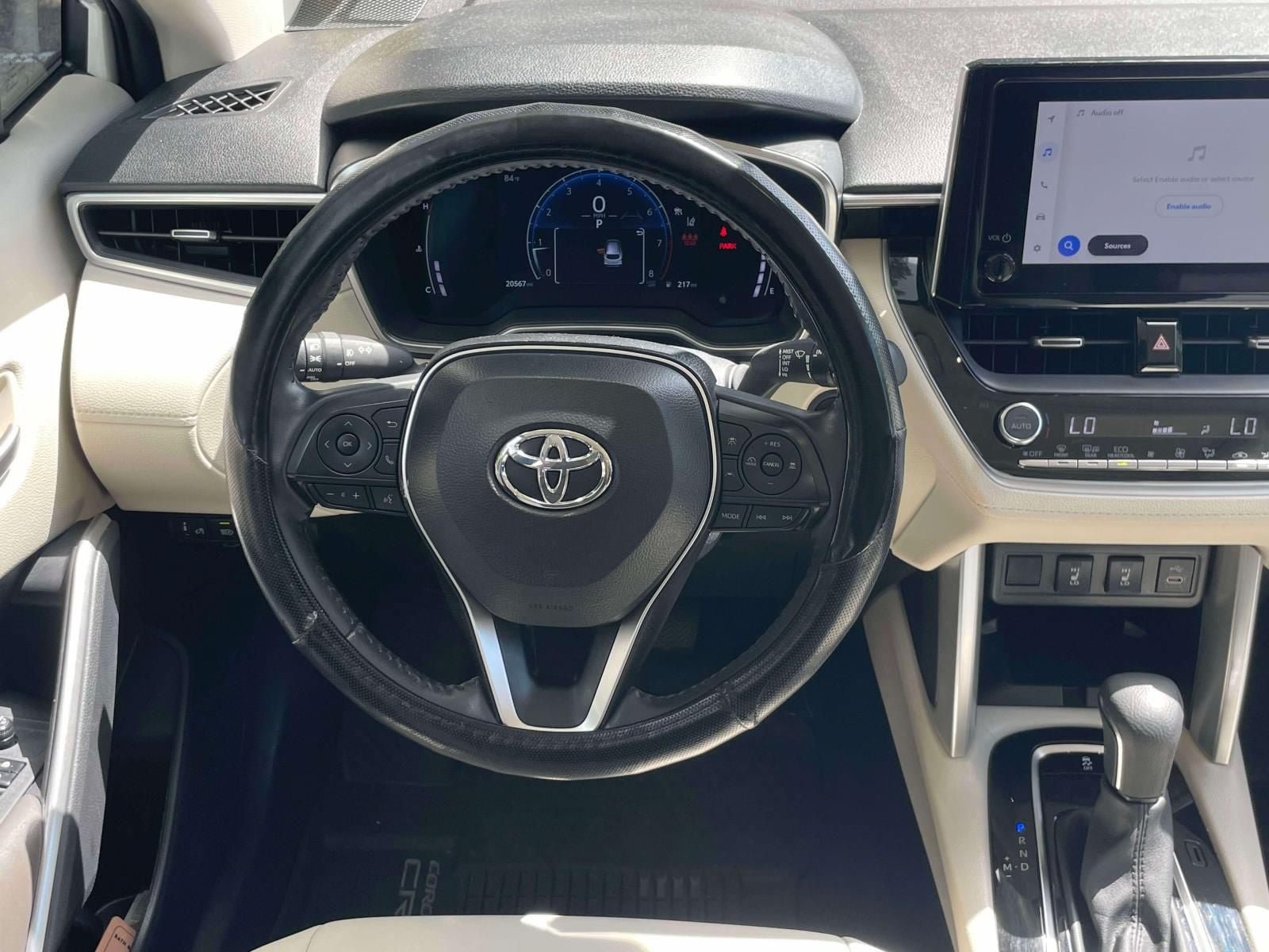 Used 2024 Toyota Corolla Cross XLE w/ Convenience Package AWD/4WD image 14
