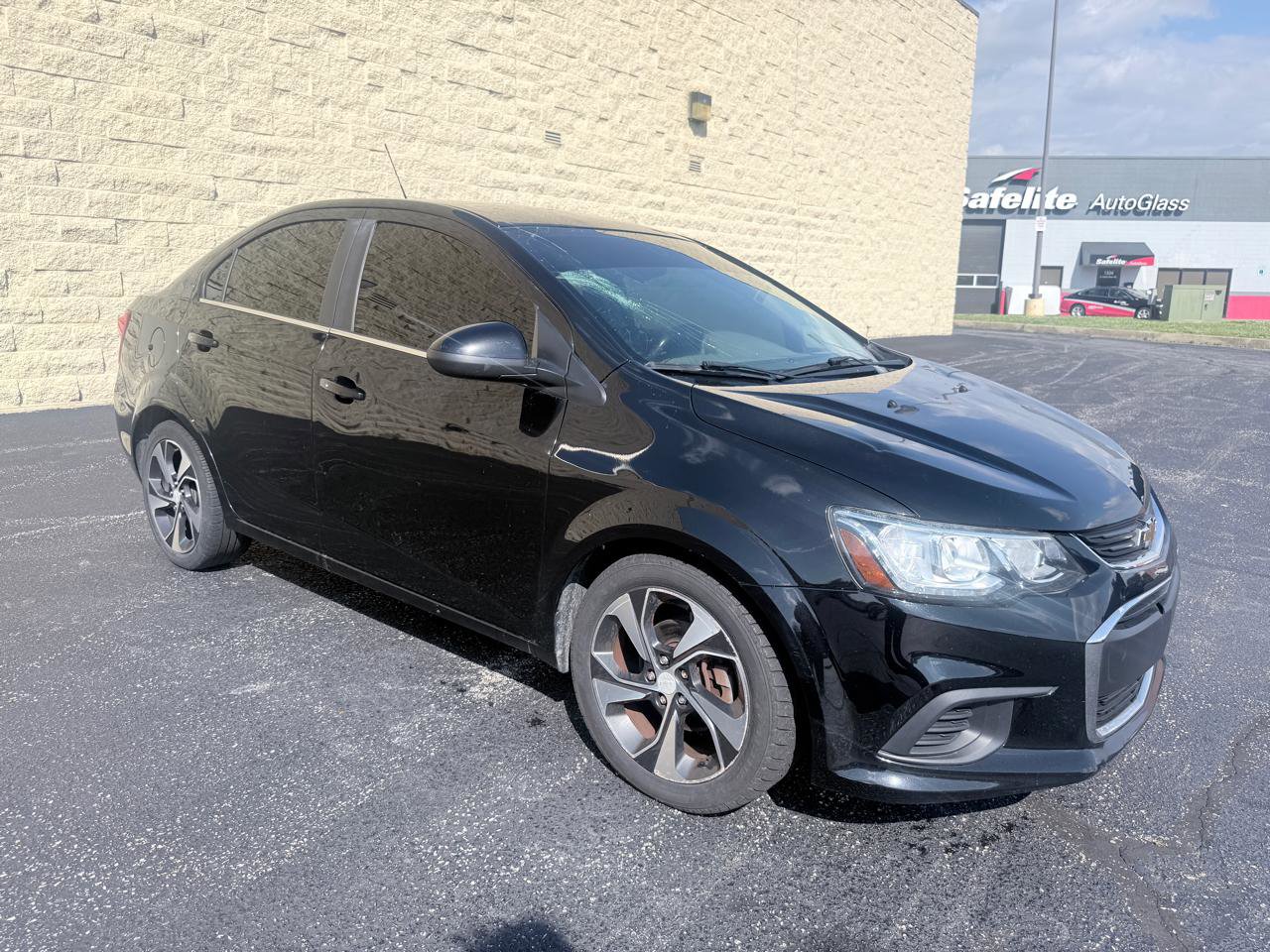 Used 2017 Chevrolet Sonic Premier FWD image 7