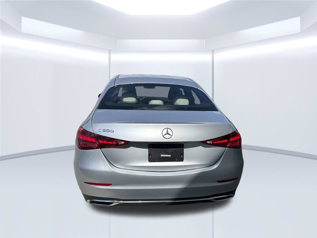 Used 2022 Mercedes-Benz C 300 Sedan image 5
