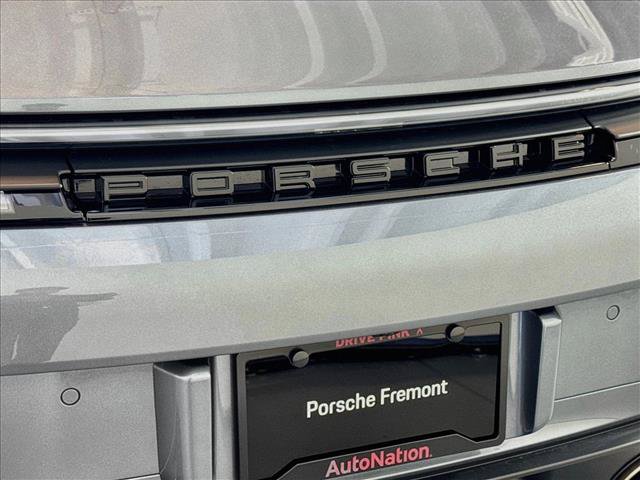 New 2026 Porsche 911 Carrera T RWD image 25