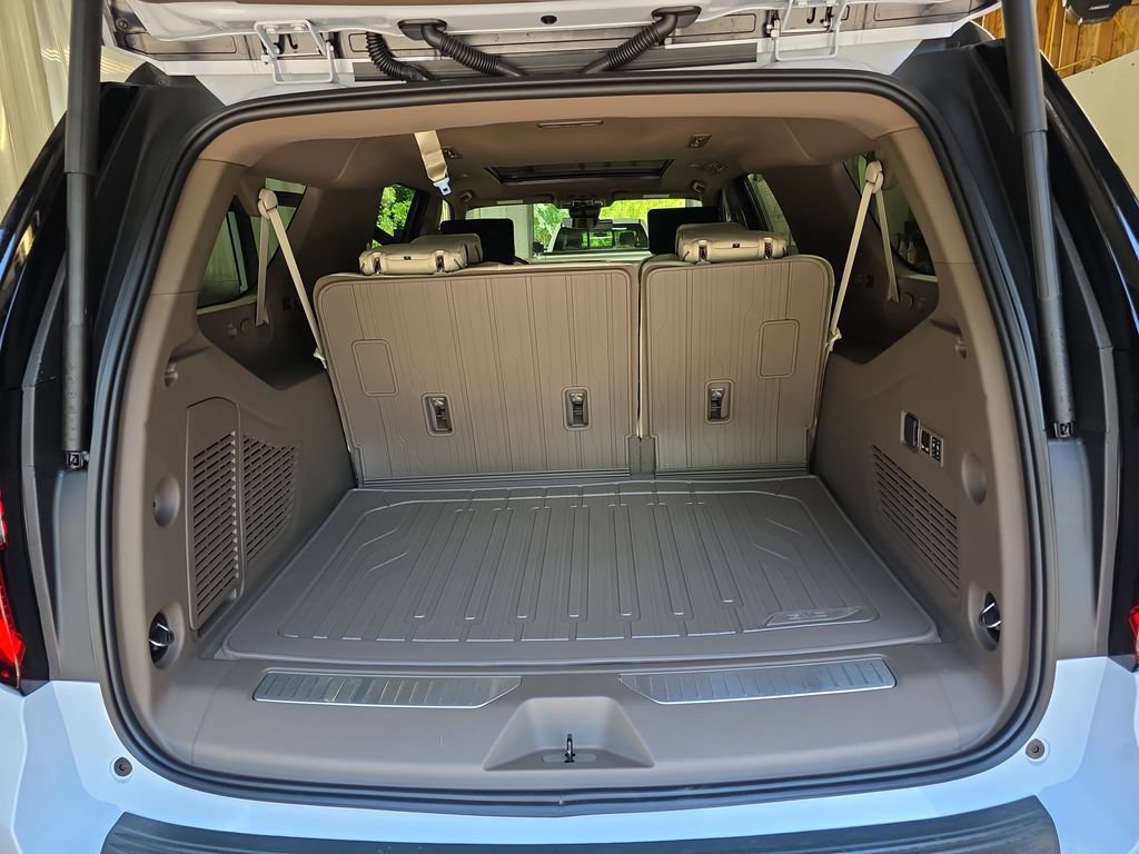 New 2026 GMC Yukon XL Denali w/ Advanced Technology Package AWD/4WD image 13