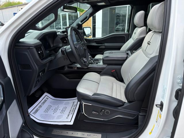 Used 2025 Ford F150 Lightning Platinum AWD/4WD image 18