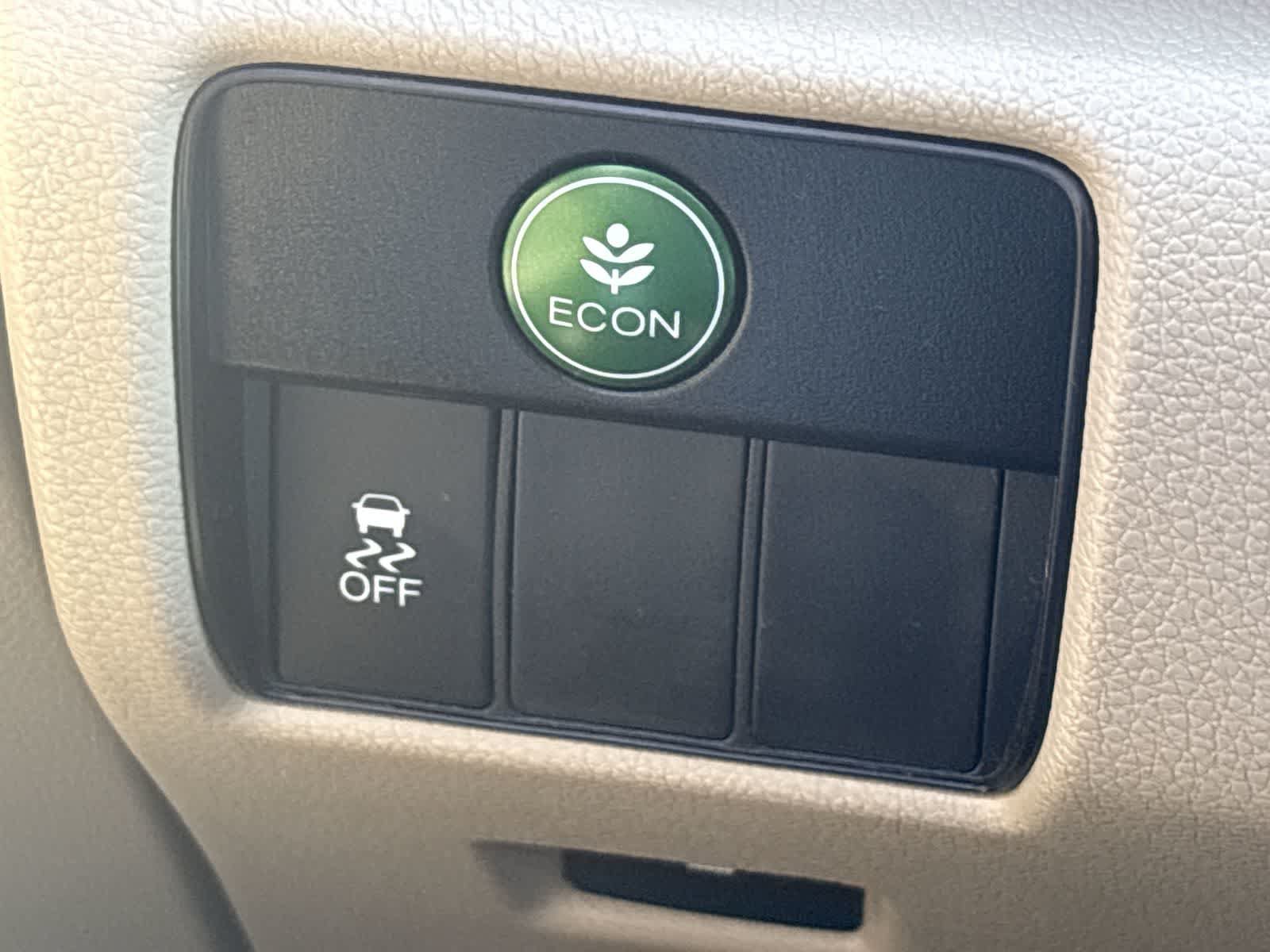 Used 2016 Honda Accord LX image 18