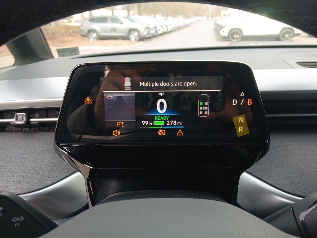New 2025 Volkswagen ID. Buzz Pro S RWD image 15