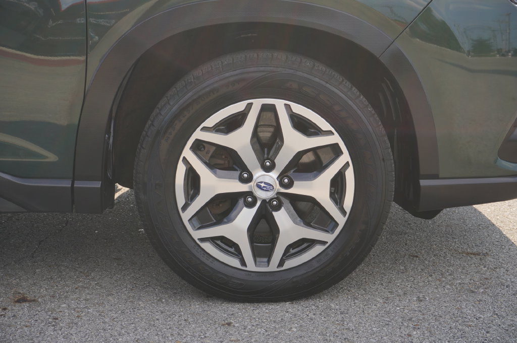 Used 2023 Subaru Forester Premium AWD/4WD image 13