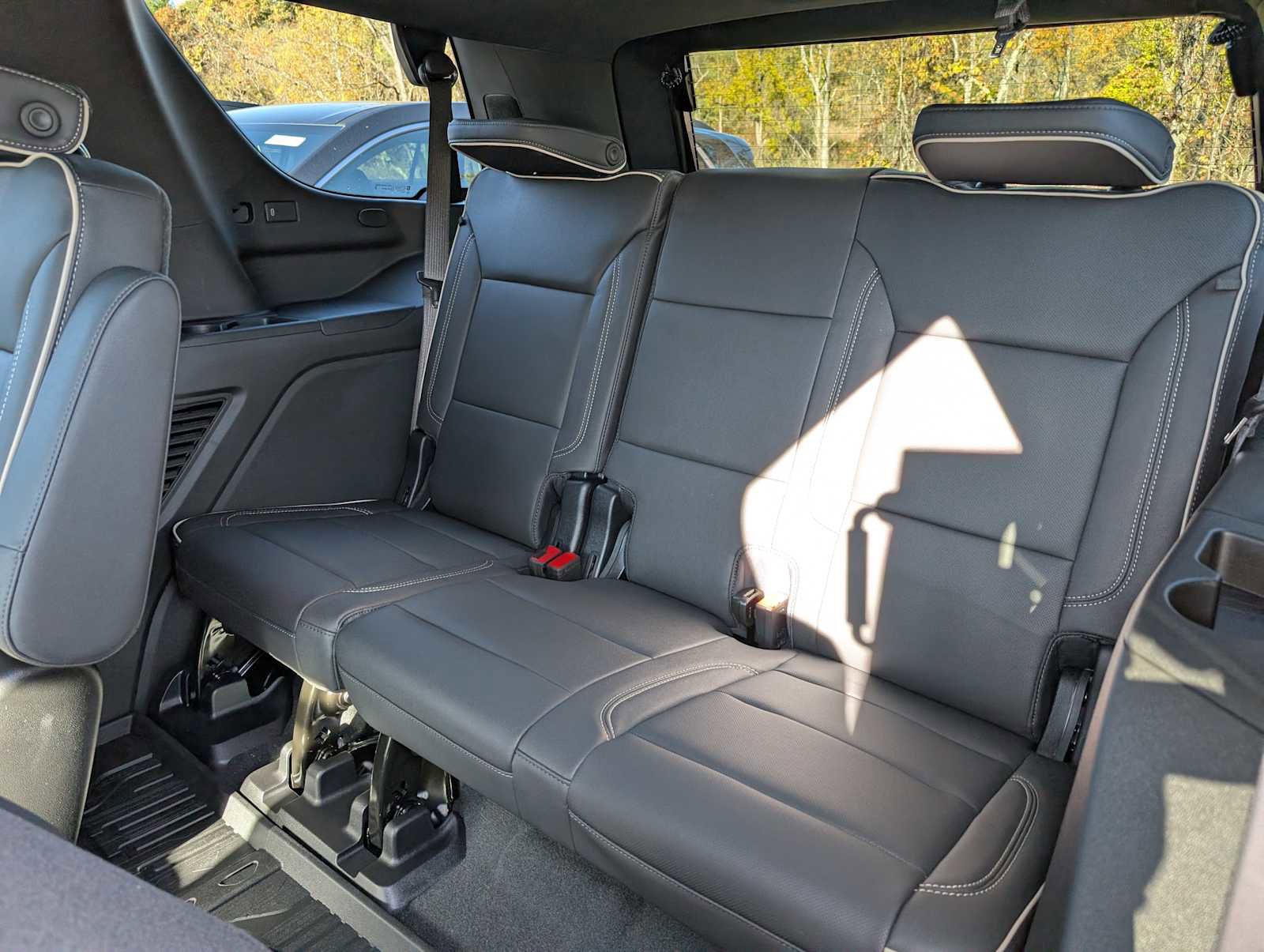 New 2026 GMC Yukon Elevation w/ LPO, Floor Liner Package image 16