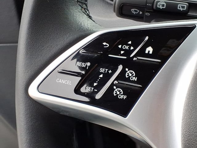 Certified 2025 Mercedes-Benz GLB 250 image 9