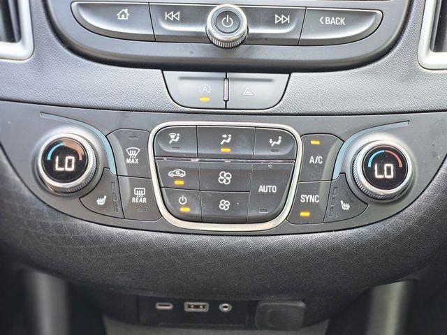 Used 2024 Chevrolet Malibu LT FWD image 24