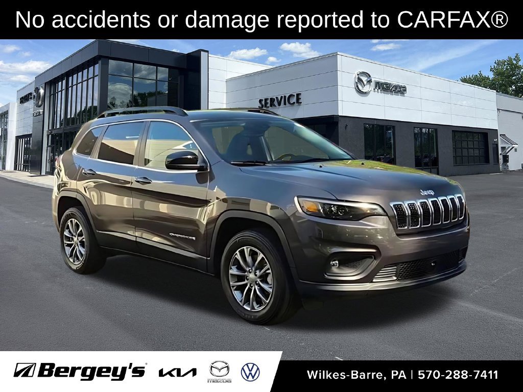 Used 2022 Jeep Cherokee Latitude Lux w/ Sun & Sound Group AWD/4WD image 2