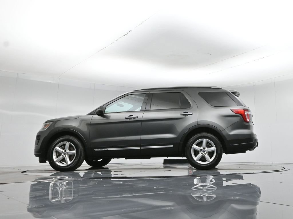 Certified 2018 Ford Explorer XLT image 55