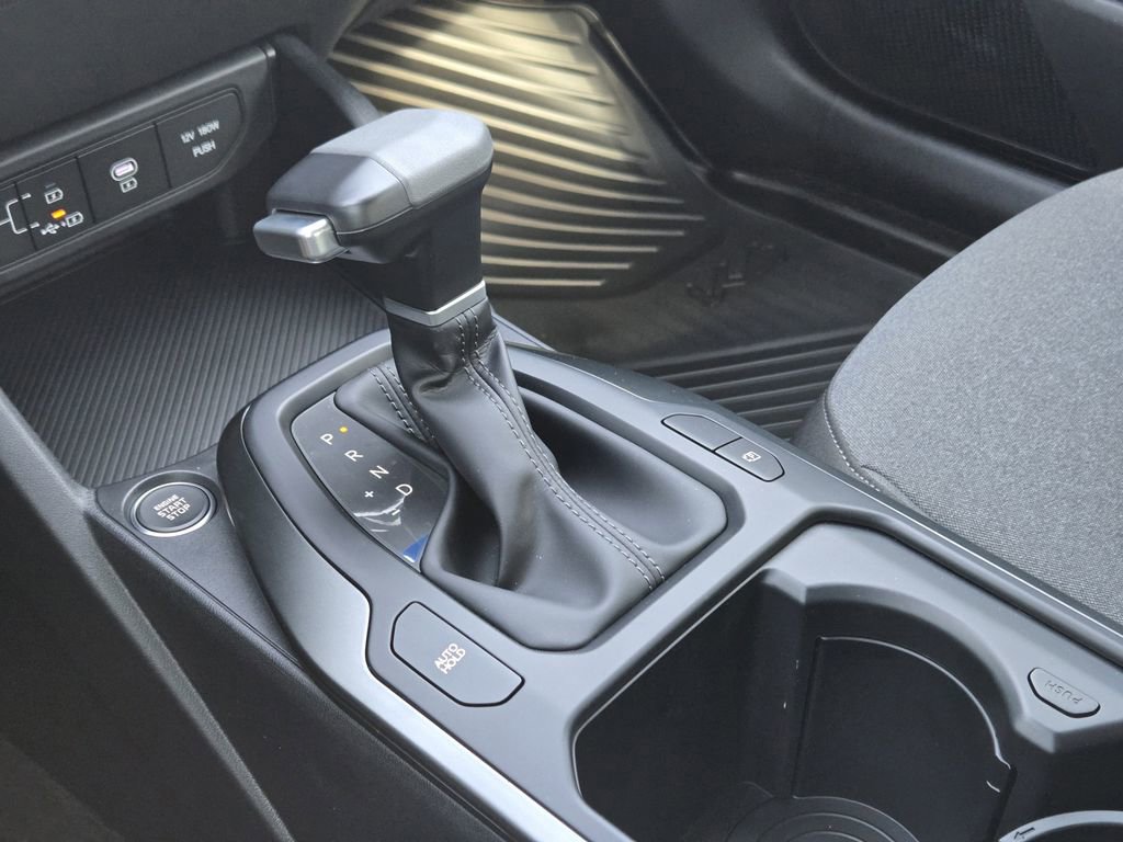 New 2026 Kia K4 FWD image 17