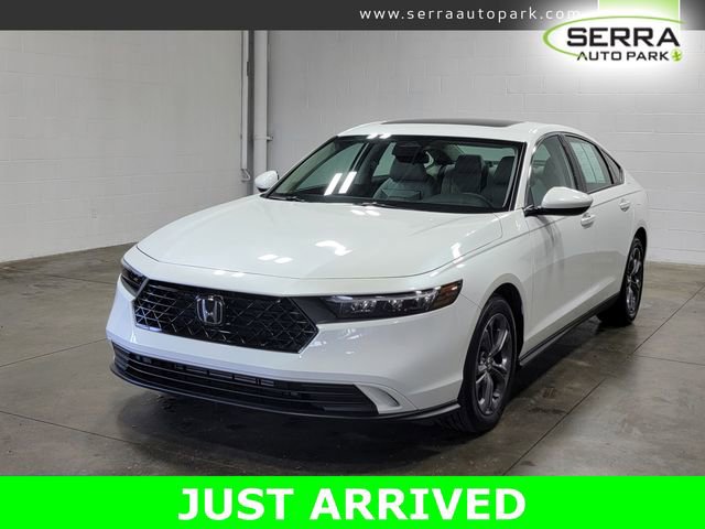 Certified 2023 Honda Accord EX image 1