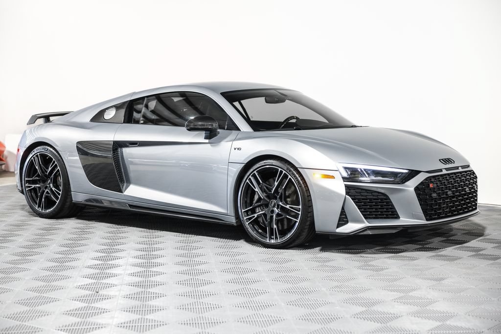 Used 2022 Audi R8 V10 performance AWD/4WD image 4