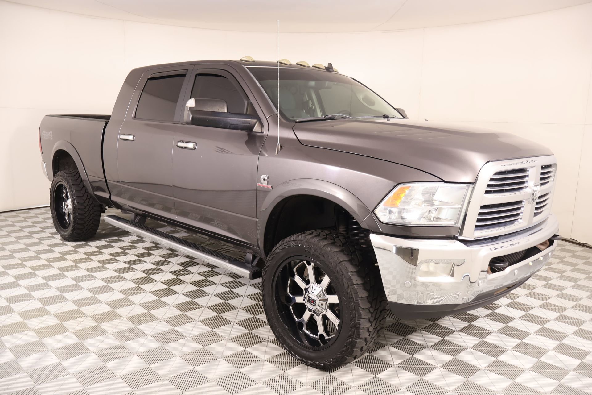 Used 2017 RAM 2500 Lone Star AWD/4WD image 1