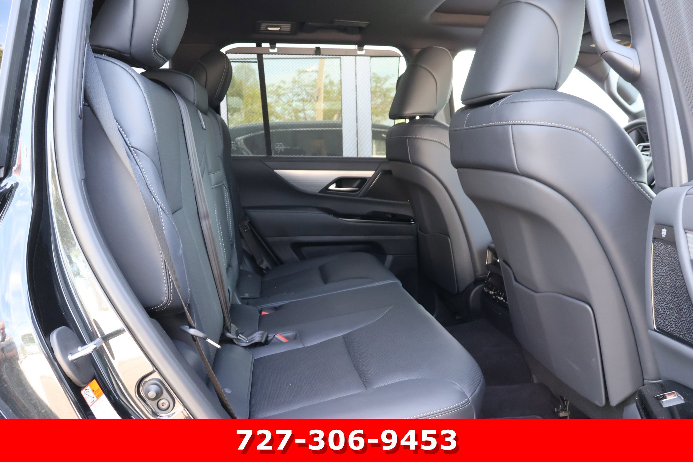 Used 2025 Lexus LX 700h F Sport AWD/4WD image 23