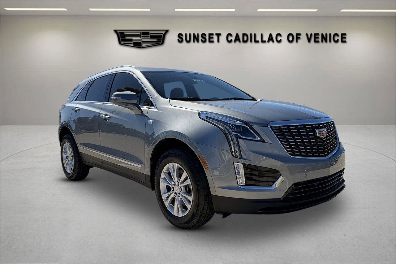 New 2026 Cadillac XT5 Luxury image 1