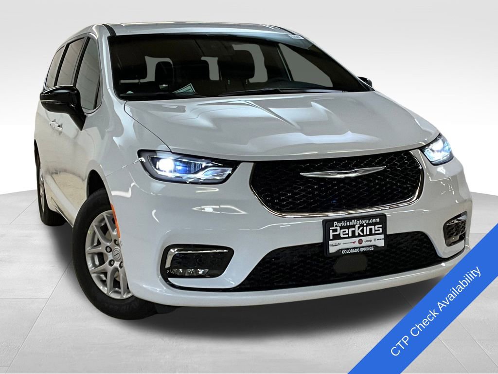 New 2025 Chrysler Pacifica Select