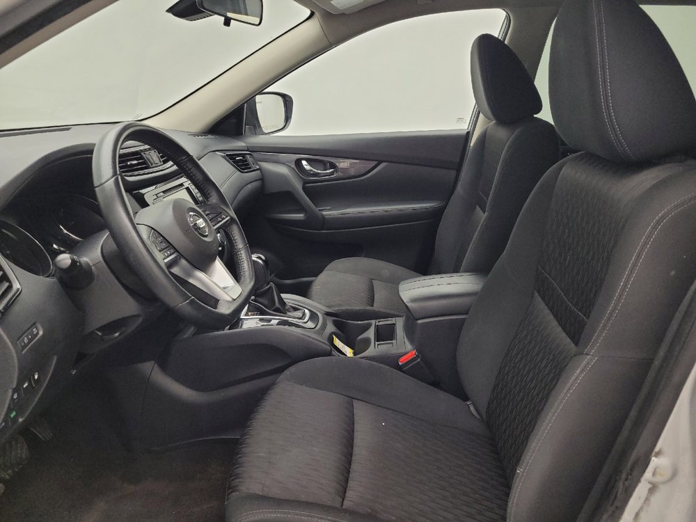 Used 2020 Nissan Rogue SV AWD/4WD image 17