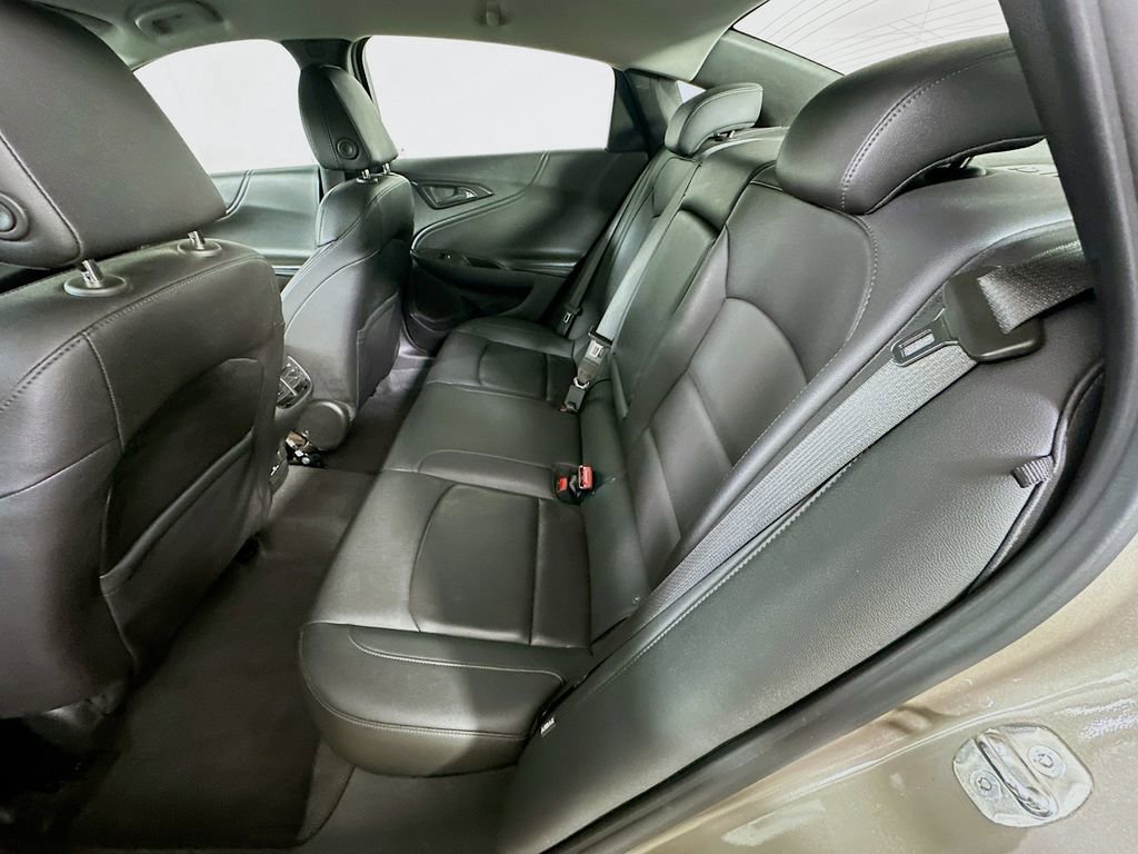 Used 2024 Chevrolet Malibu LT FWD image 14