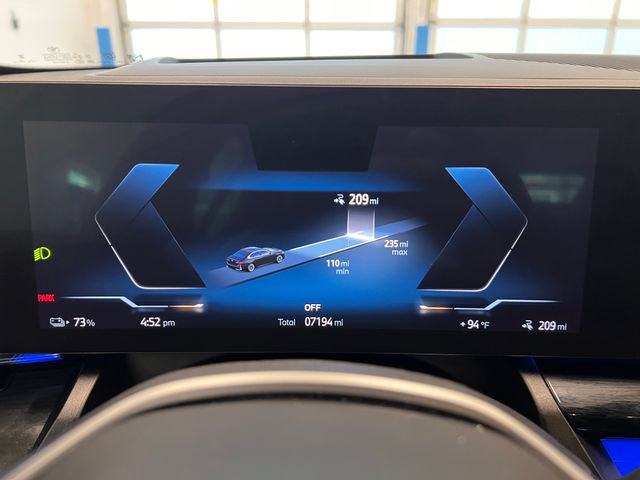 Used 2026 BMW i5 eDrive40 AWD/4WD image 28