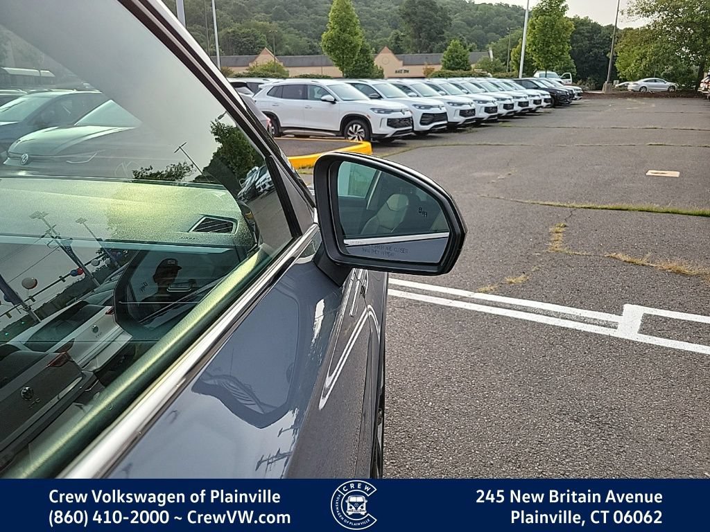 Certified 2023 Volkswagen Taos SEL AWD/4WD image 35
