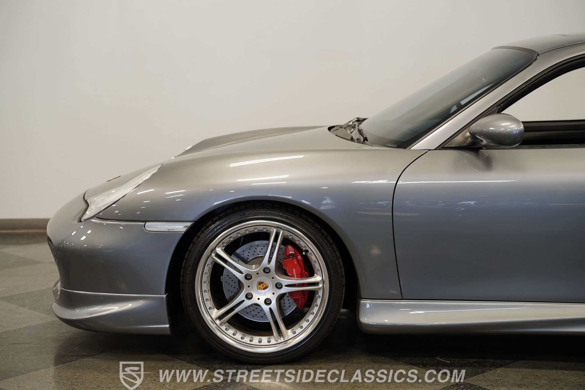 Used 2001 Porsche 911 Turbo AWD/4WD image 25