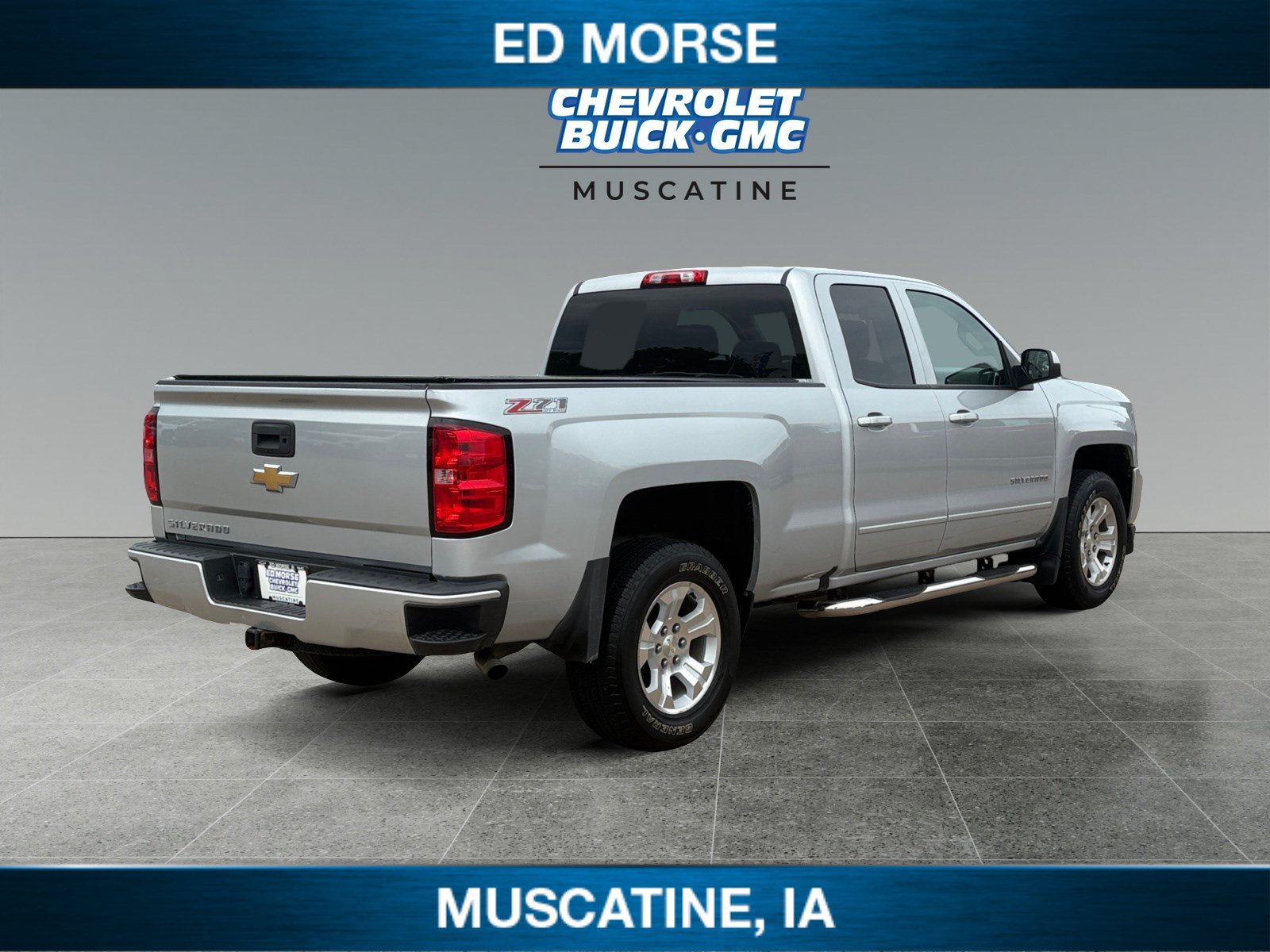 Used 2017 Chevrolet Silverado 1500 LT w/ All Star Edition AWD/4WD image 5