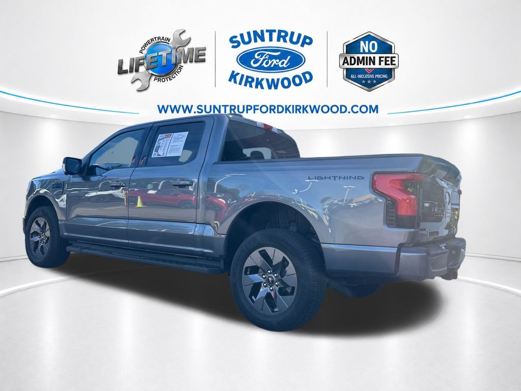 Used 2025 Ford F150 Lightning Flash AWD/4WD image 3