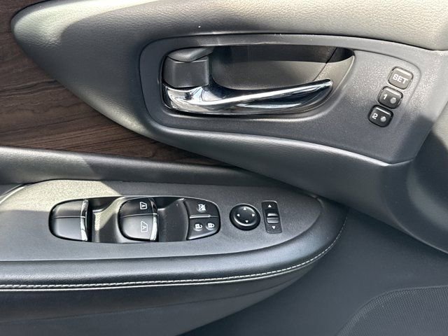 Used 2019 Nissan Murano Platinum w/ Cargo Package image 20