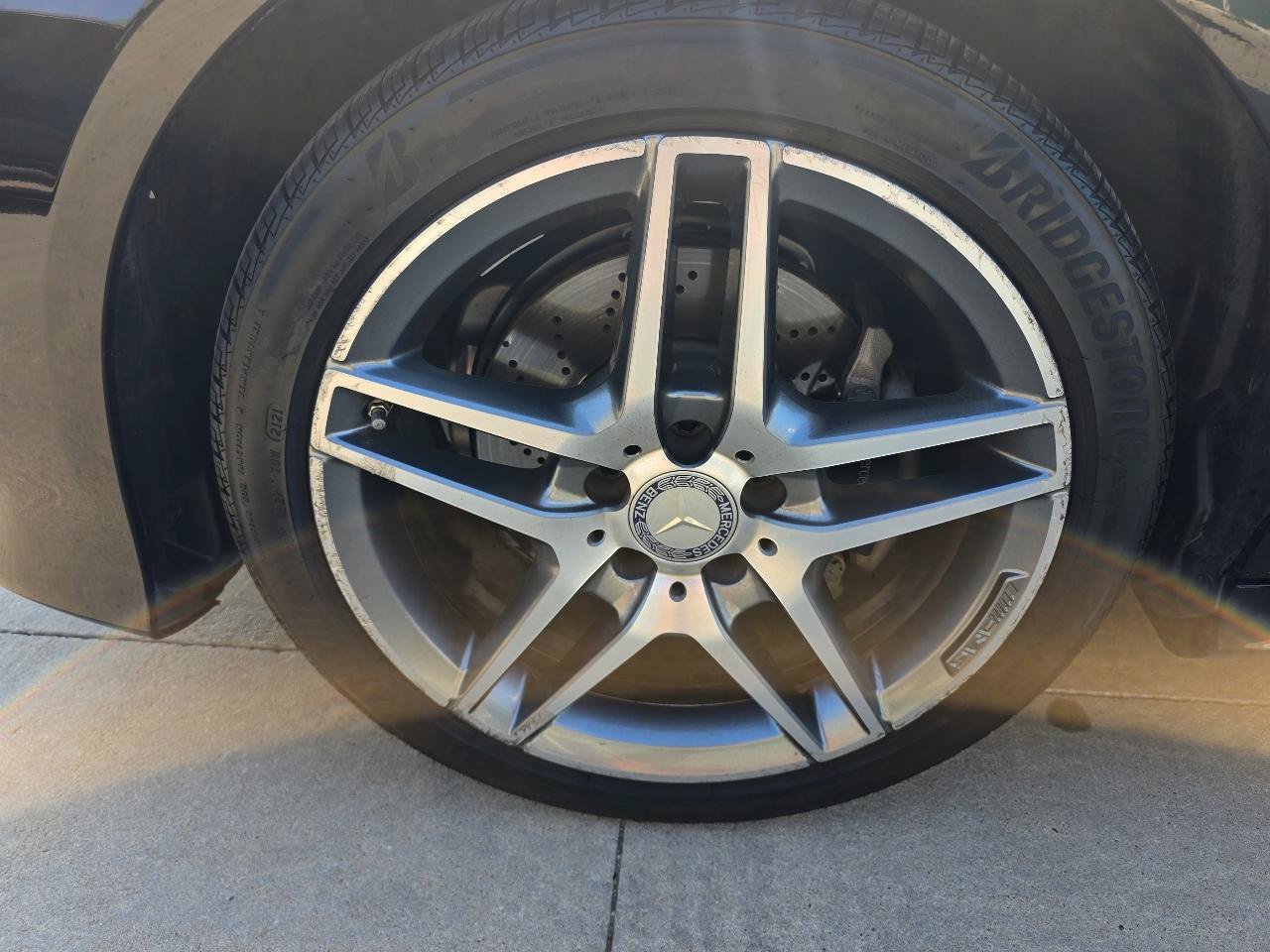 Used 2015 Mercedes-Benz E 400 4MATIC Sedan image 9