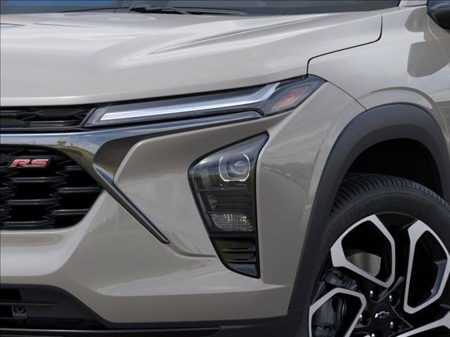 New 2026 Chevrolet Trax RS w/ Sunroof Package FWD image 10