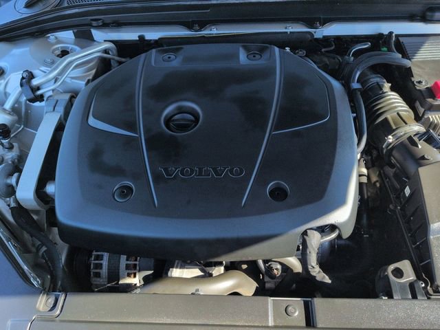 Used 2018 Volvo V90 T6 Cross Country w/ Convenience Package AWD/4WD image 33