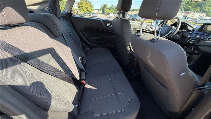 Used 2016 Ford Fiesta SE w/ Equipment Group 201A FWD image 14