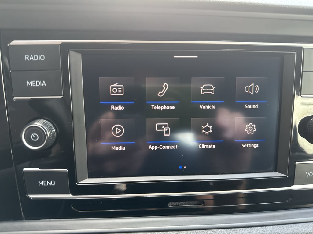 Used 2024 Volkswagen Jetta SE FWD image 27