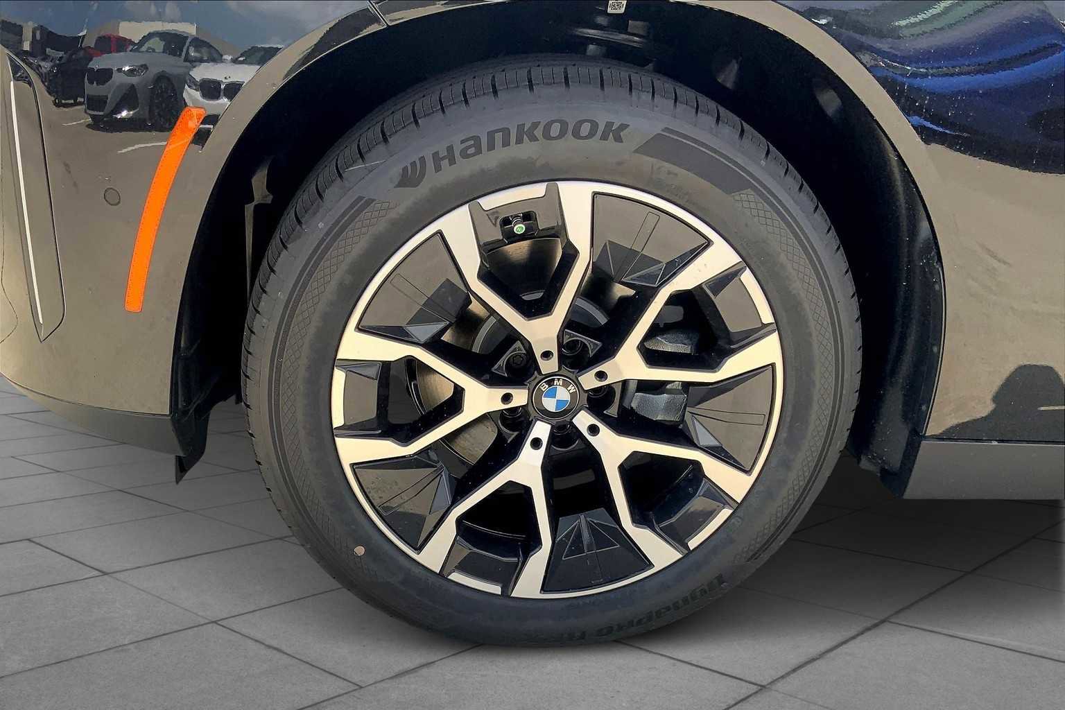 New 2025 BMW X3 xDrive30i w/ Premium Package image 11