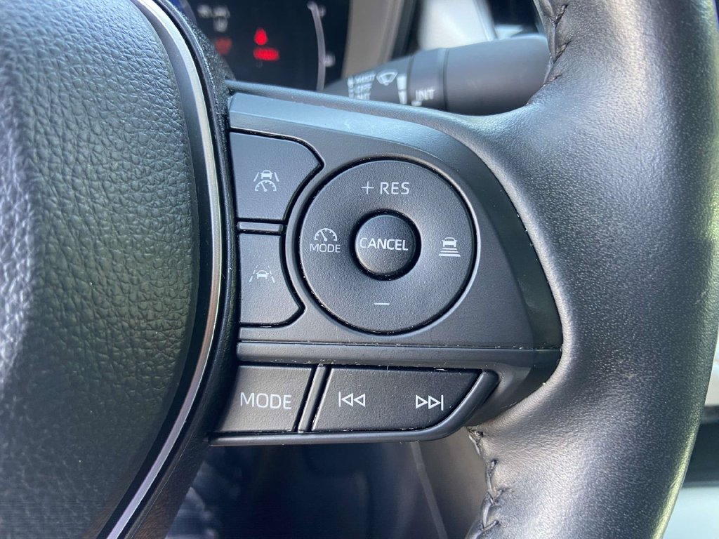 Used 2025 Toyota Corolla FX w/ Convenience Package FWD image 33