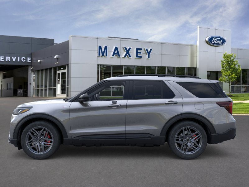 New 2026 Ford Explorer ST-Line w/ ST-Line Street Pack AWD/4WD image 3