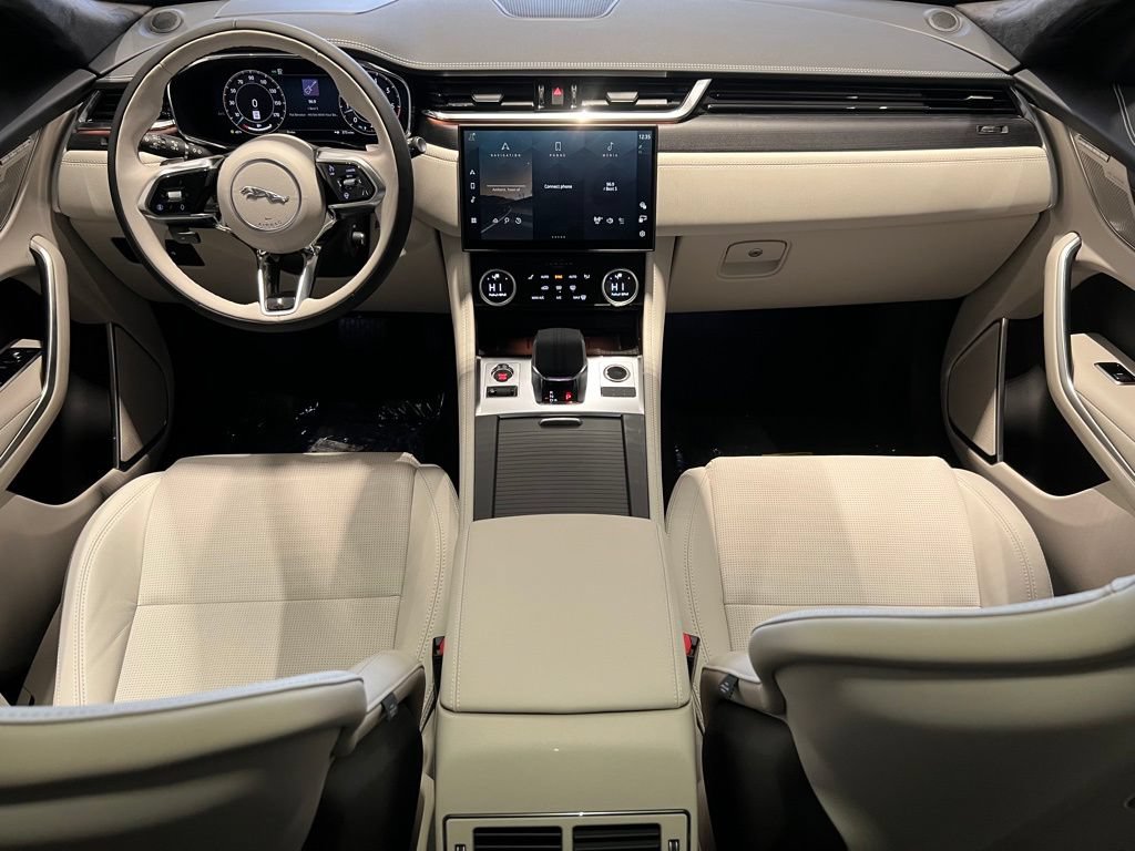 New 2026 Jaguar F-PACE R-Dynamic S AWD/4WD image 38