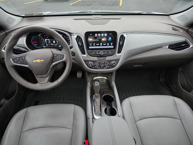 Used 2017 Chevrolet Malibu Premier w/ Premier Sun and Wheel Package FWD image 29